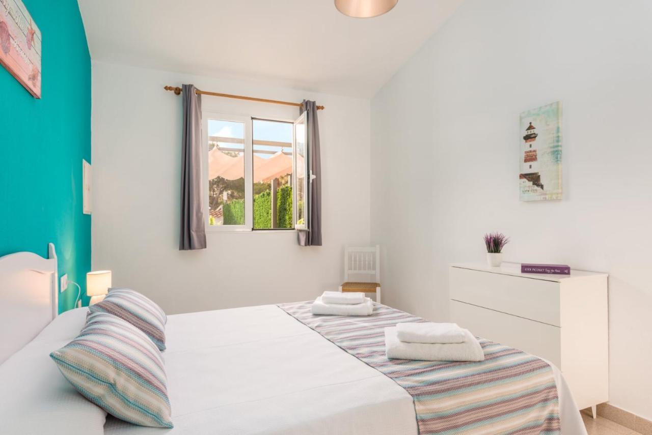 Villas Isi & Ana Mestral Cala'N Blanes  Exterior photo